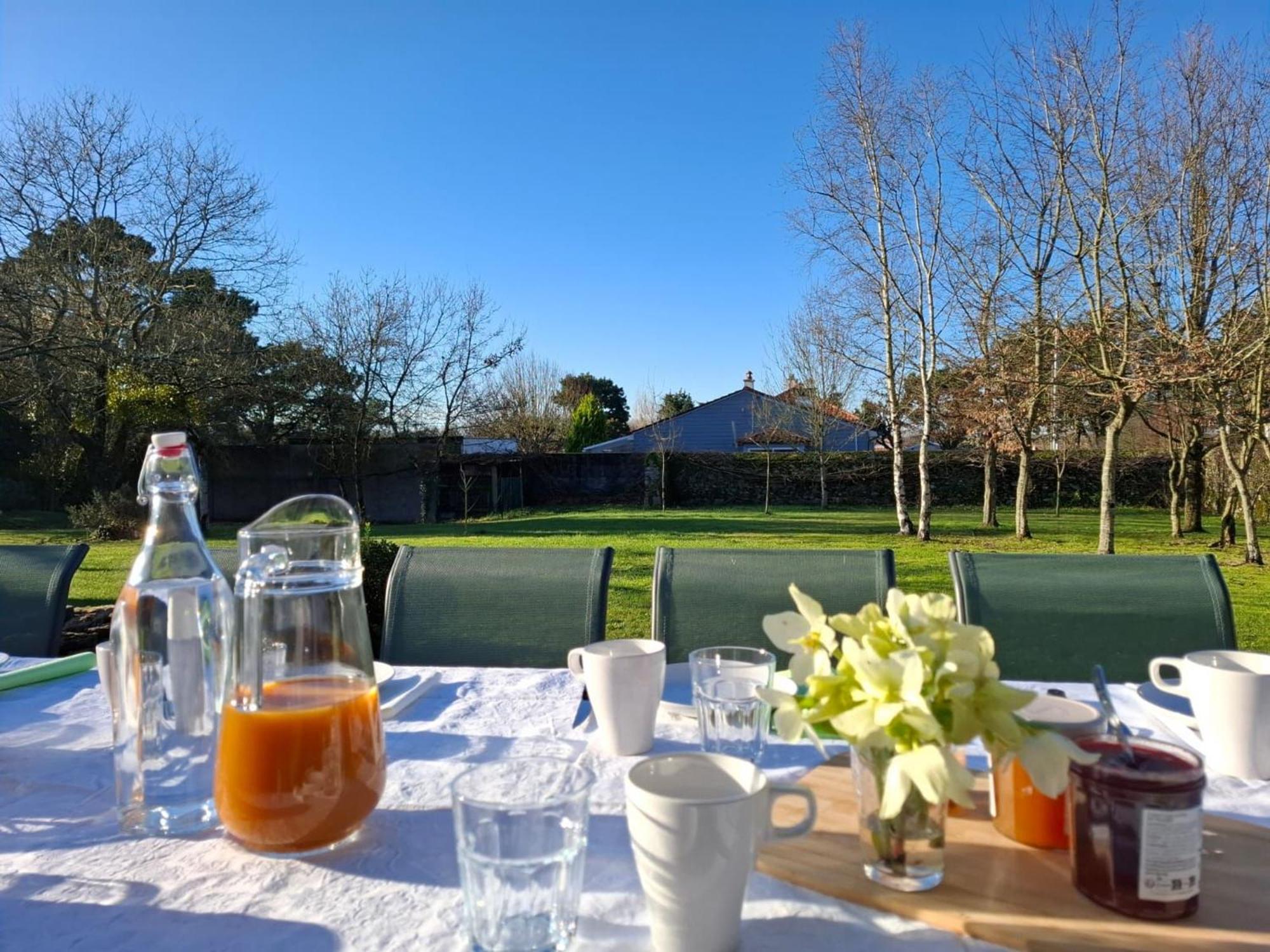 Gite Familial Avec Piscine Chauffee A Lege - Fr-1-306-1296 エクステリア 写真